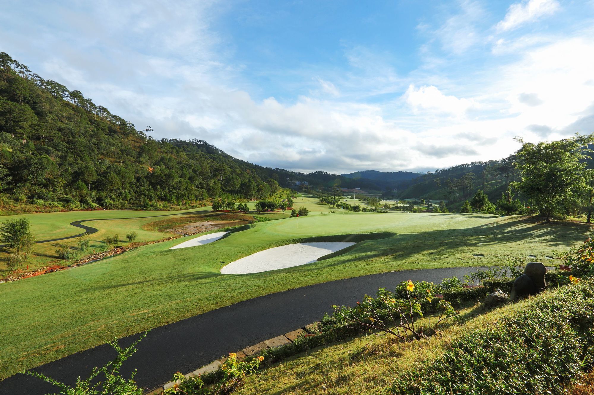SAM Tuyen Lam Golf&Resorts Đà Lạt Exterior foto